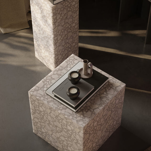 Stolik Pomocniczy UBE